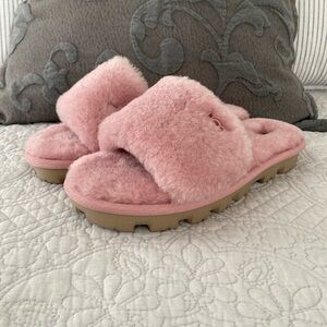 Ugg Cozette Genuine Shearling Slide